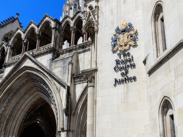 Royal-courts-of-justice-in-london_crop